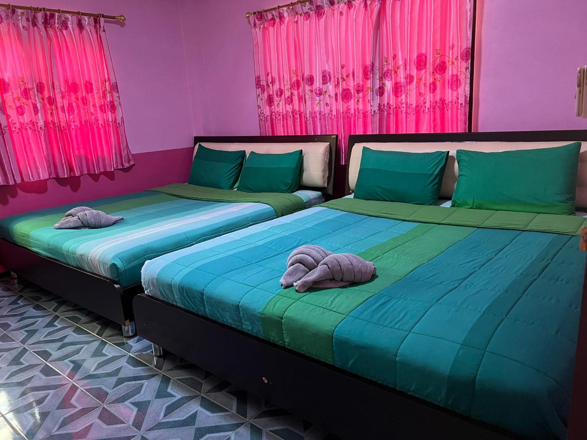 Tassana House Hotel Khaukho Kültér fotó